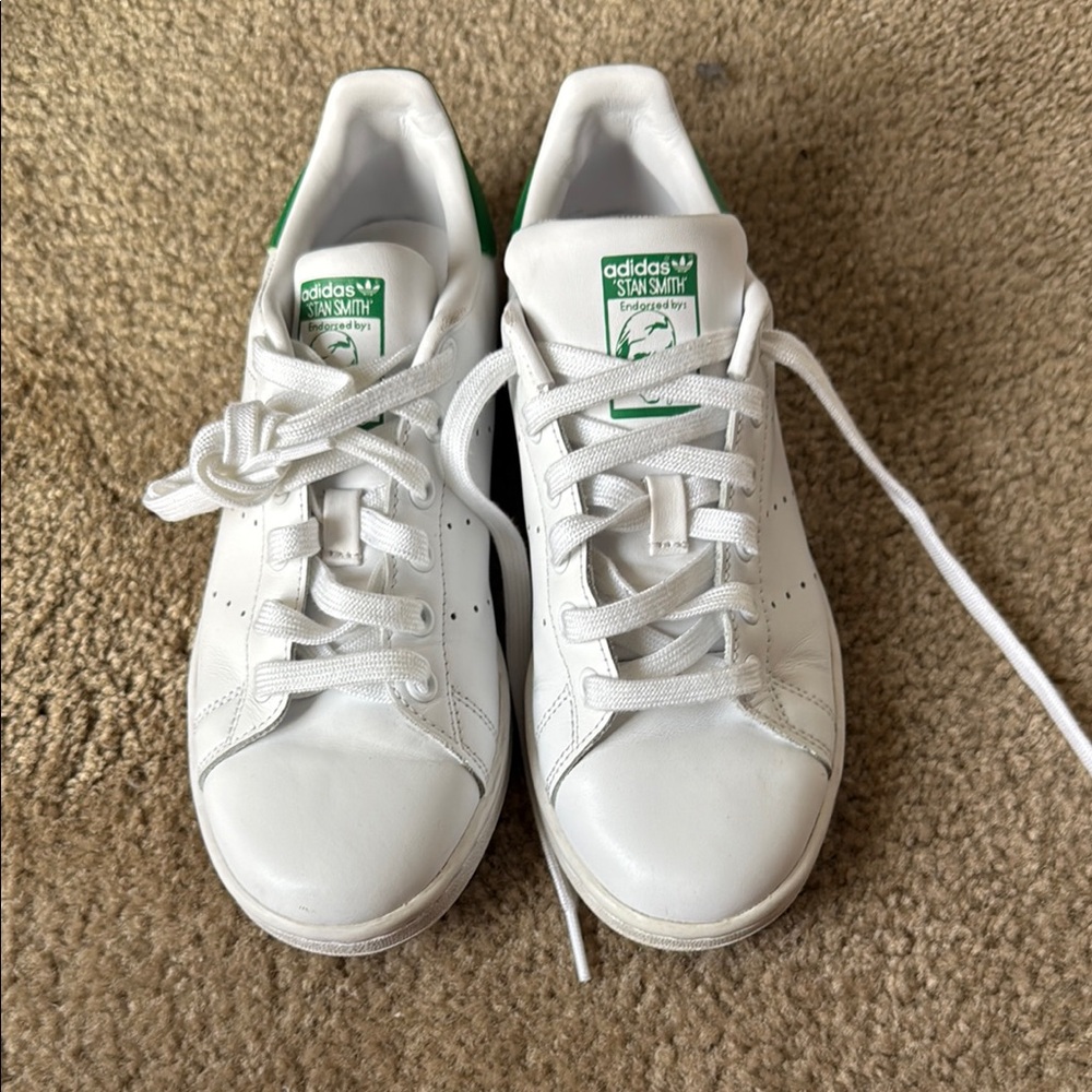 Adidas women White and Green Sneakers Stan smith